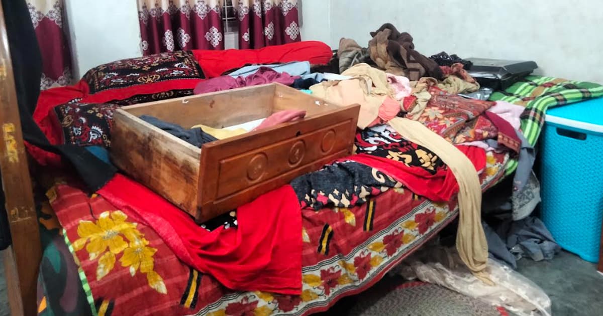 বুড়িমারী স্থলবন্দর এলাকায় দিনে দুপুরে বাসায় ও মসজিদে চুরি