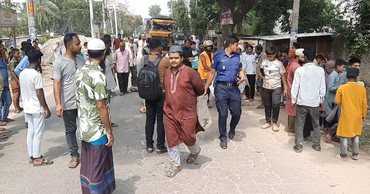 মেয়ের বাড়ি বেড়াতে যাওয়া হলো না মায়ের