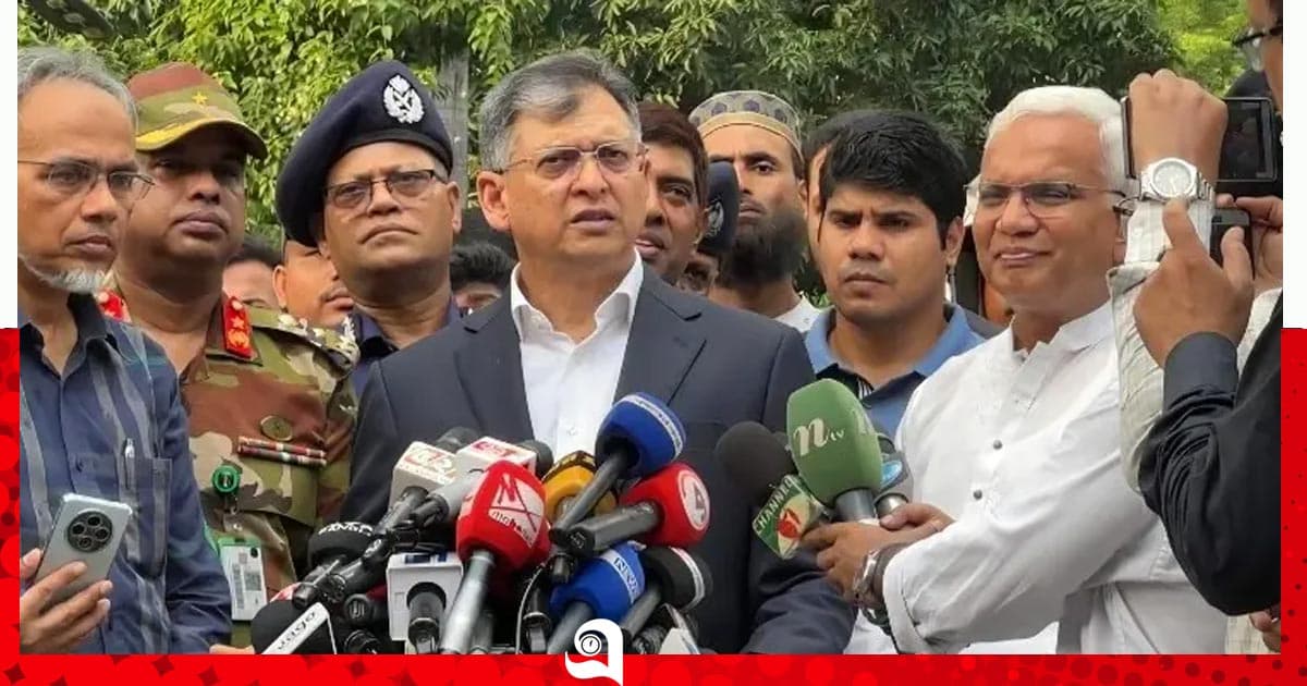 সন্ত্রাস নির্মূলে পুলিশকে আরো কার্যকর ভূমিকা রাখতে হবে : স্বরাষ্ট্রমন্ত্রী