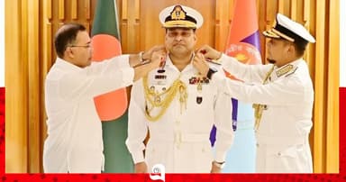 পদোন্নতি পেলেন নৌবাহিনী প্রধান খোন্দকার মিসবাহ