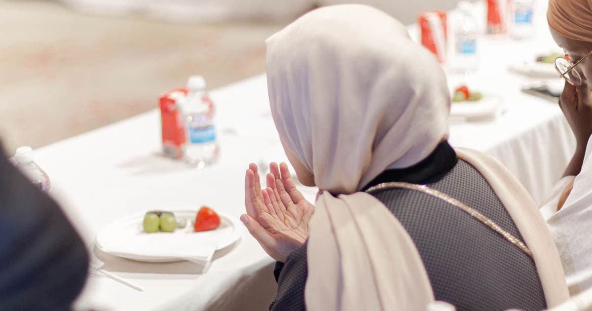 সফর ও অসুস্থতায় রোজার বিধান