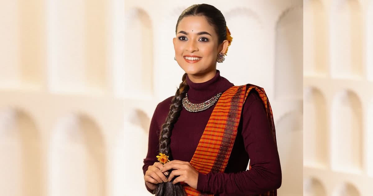 ‘বাঙালিয়ানা’ সাজে সাদিয়া আয়মান