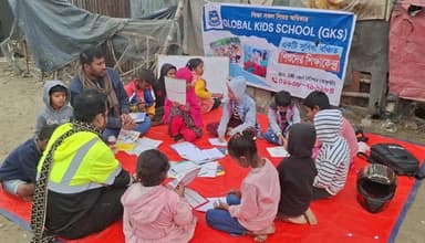 খোলা আকাশের নিচে পথশিশুদের আশার নাম গ্লোবাল কিডস স্কুল