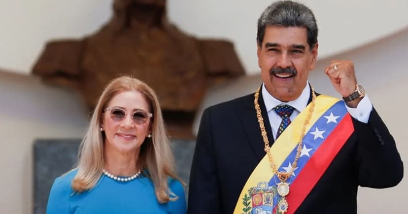 ভেনেজুয়েলার প্রেসিডেন্ট মাদুরোকে সস্ত্রীক আটক