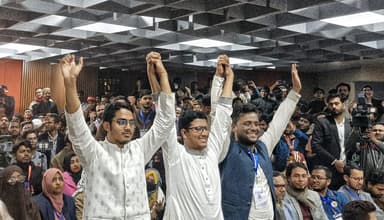 এবার জকসুও শিবিরময়