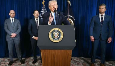 ভেনেজুয়েলা ‘কথা না শুনলে’ ফের বড় হামলা হবে: ট্রাম্পের হুঁশিয়ারি