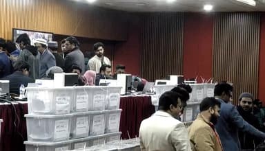 ছয় কেন্দ্রের ফলাফলে এগিয়ে শিবির