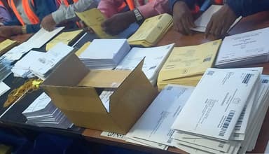 ৬ লাখ ৭৭ হাজার প্রবাসীর ঠিকানায় গেল পোস্টাল ব্যালট