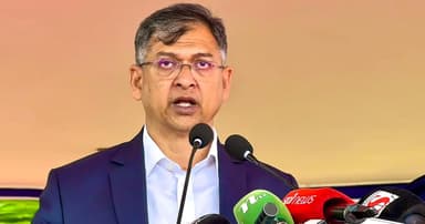 আ.লীগের ভবিষ্যৎ নিয়ে যা বললেন স্বরাষ্ট্রমন্ত্রী