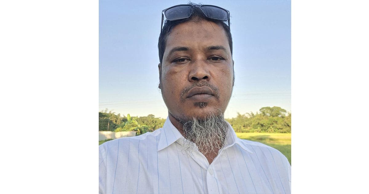 ব্যবসায়ীকে কুপিয়ে জখমের অভিযোগ