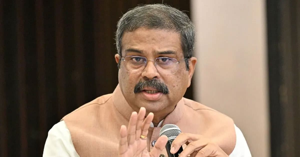 পদত্যাগের পর যা বললেন ধর্মেন্দ্র প্রধান