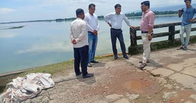 গোয়াইনঘাটে পিরোজপুর-সোনারহাট সড়ক পরিদর্শনে নির্বাহী প্রকৌশলী