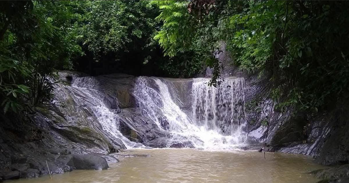 মিরসরাইয়ে সব ঝর্ণায় ৩ দিনের ভ্রমণ বন্ধ