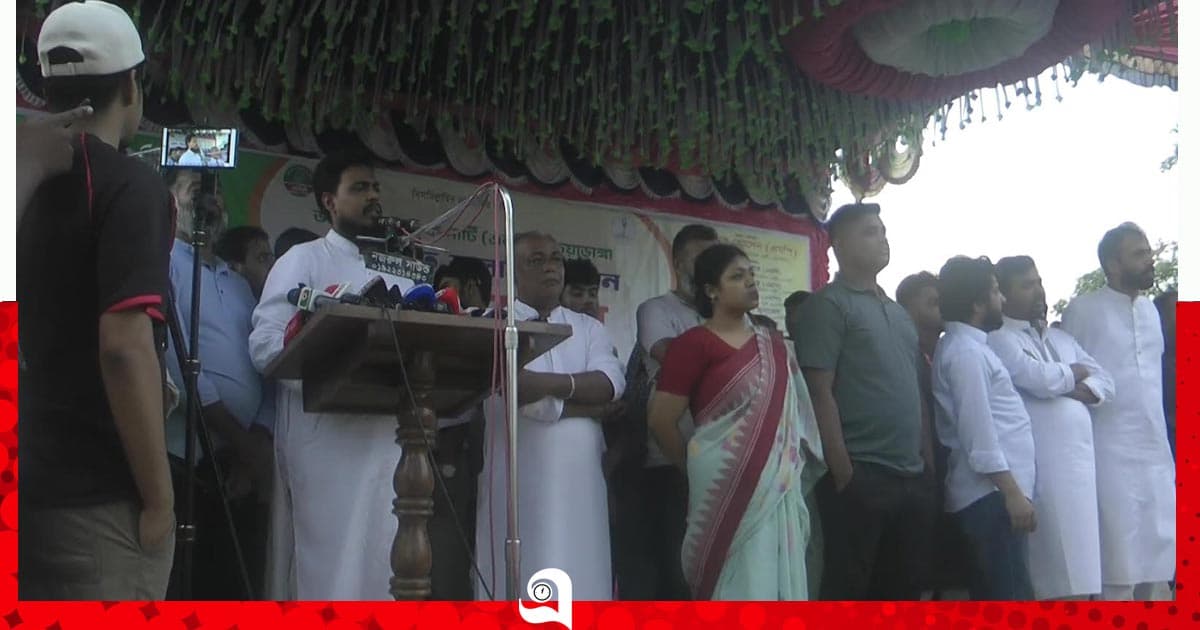 বিএনপি বাংলাদেশের মানুষের সাথে প্রতারণা করছে: আখতার হোসেন