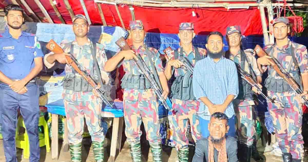 জাফলং জিরো পয়েন্টে টাস্কফোর্সের মধ্যরাতকালীন অভিযান, আটক ২