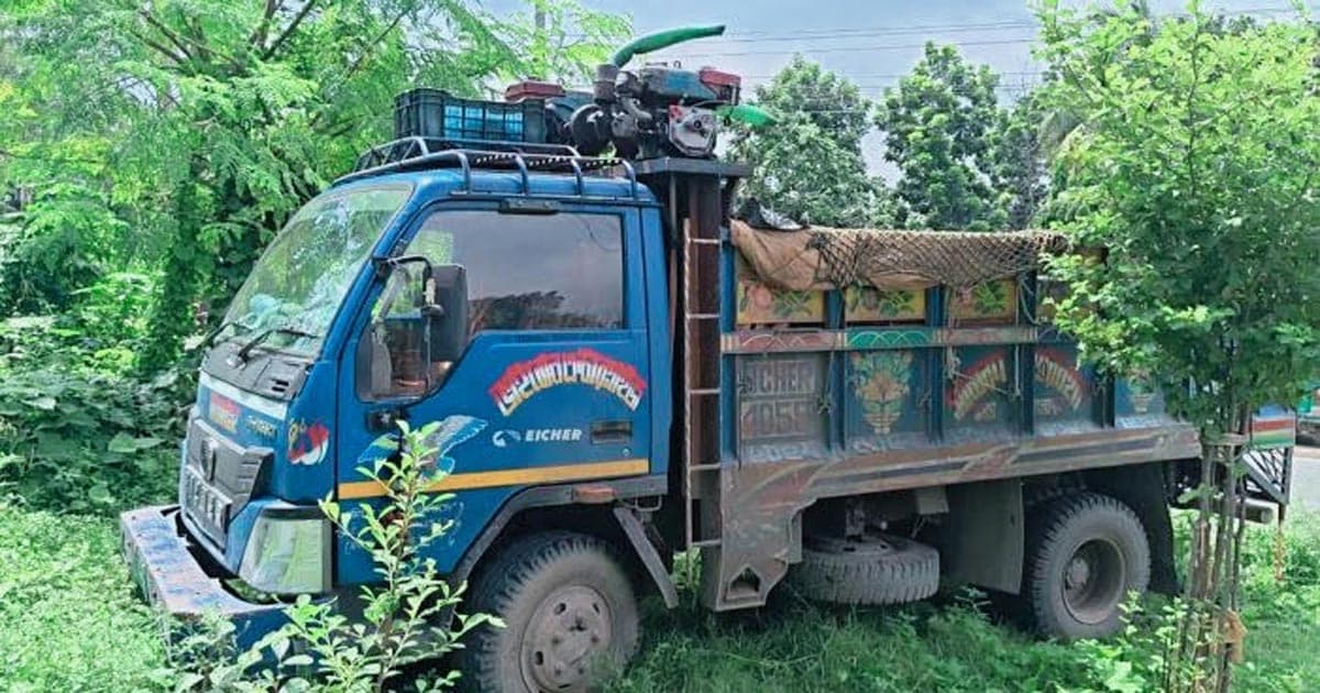 ঈশ্বরদীতে ভুয়া কর্মকর্তা পরিচয়ে টাকা ছিনতাই