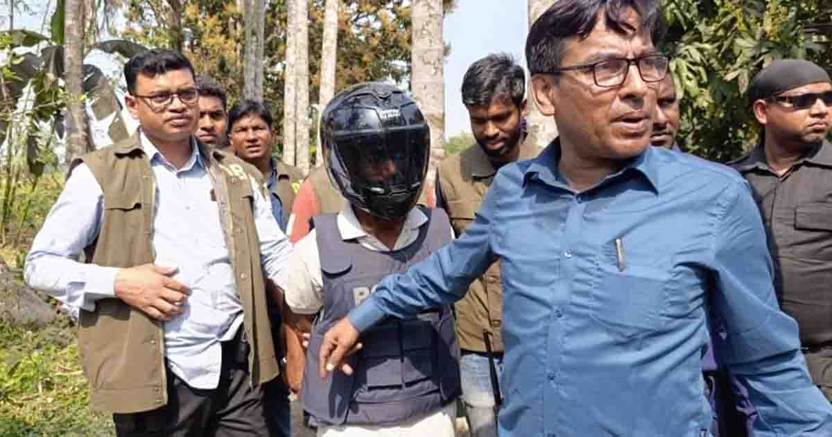 বিচারের বাণী যেন নীরবে না কাঁদে