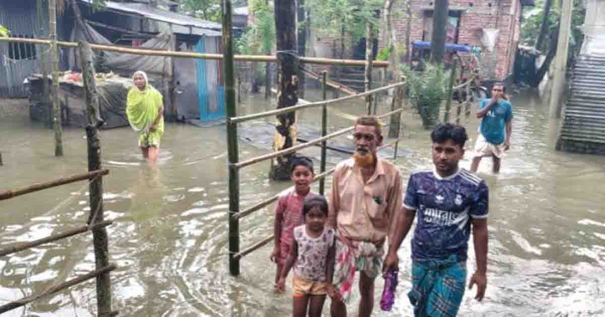ভোলায় ৩ দিনের টানা বর্ষণে বিপর্যস্ত জনজীবন