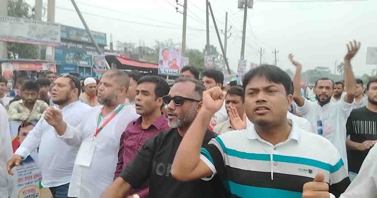 তারেক রহমানের বরিশাল সফর ঘিরে মহাসড়কে লাখো মানুষ