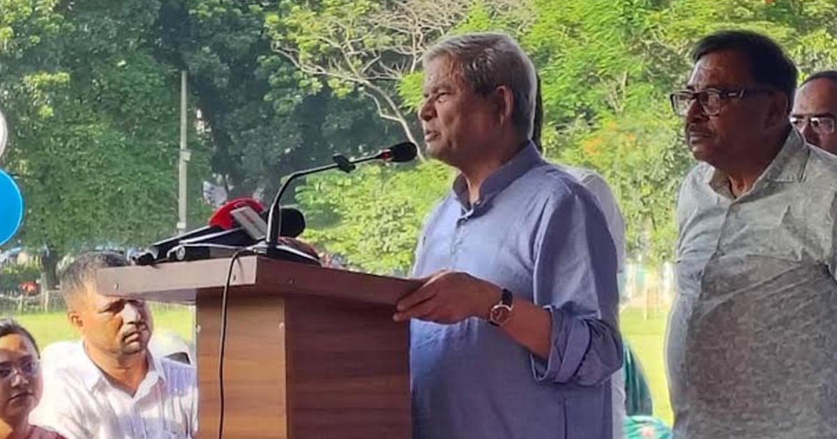 ঠাকুরগাঁওয়ে ক্ষুদ্র নৃ-গোষ্ঠীর মাঝে সহায়তা সামগ্রী বিতরণ
