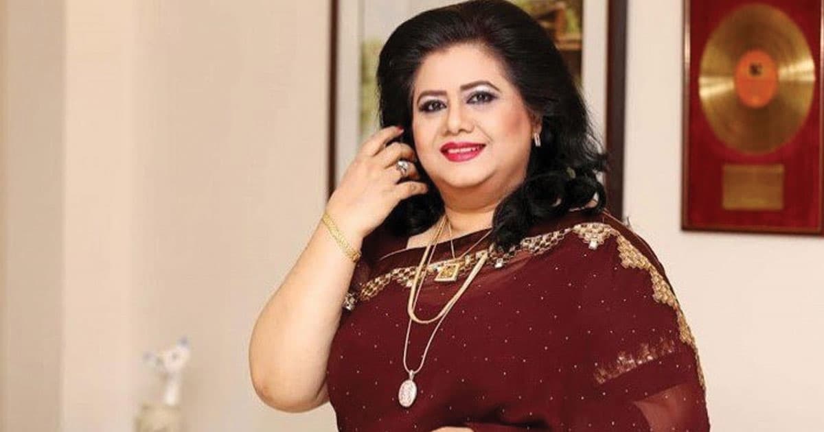বন্যার্তদের সহায়তা দিতে গাইবেন রুনা লায়লা