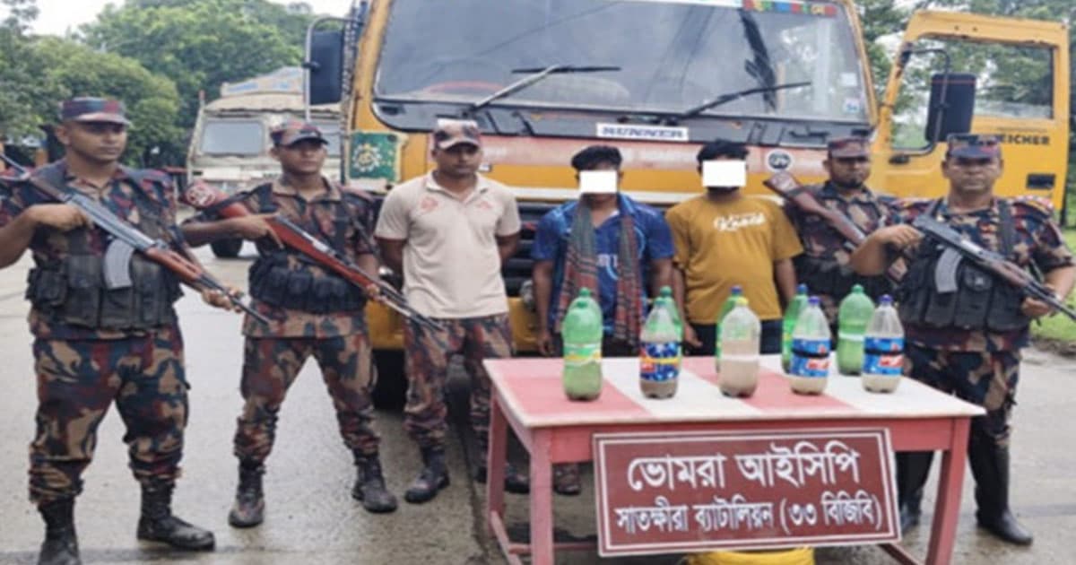 সাতক্ষীরায় ভারতীয় রেনুপোনাসহ আটক ২