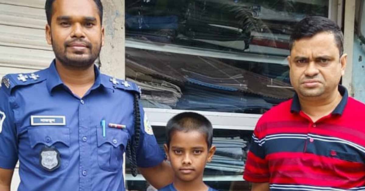 নিখোঁজ শিক্ষার্থী ৫ দিন পর উদ্ধার, পরিবারের কাছে হস্তান্তর