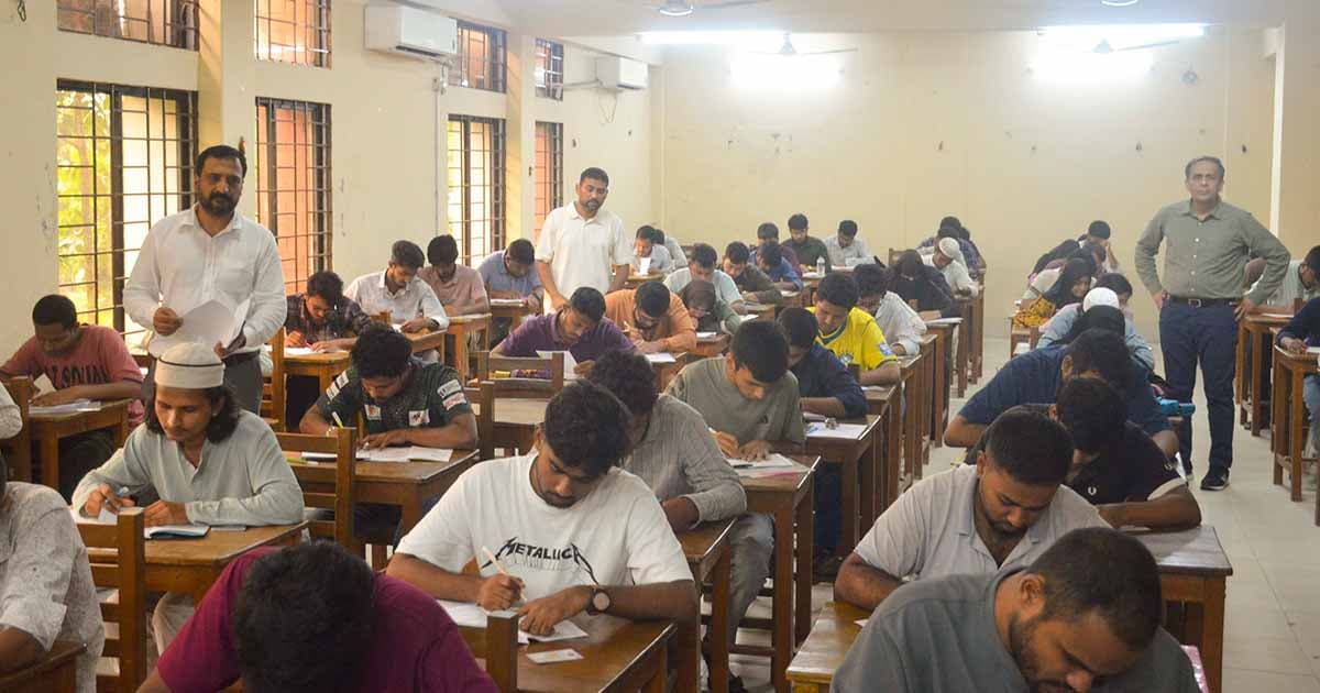 বেরোবিতে উচ্চশিক্ষা বৃত্তির যোগ্যতা মূল্যায়ন পরীক্ষা  অনুষ্ঠিত