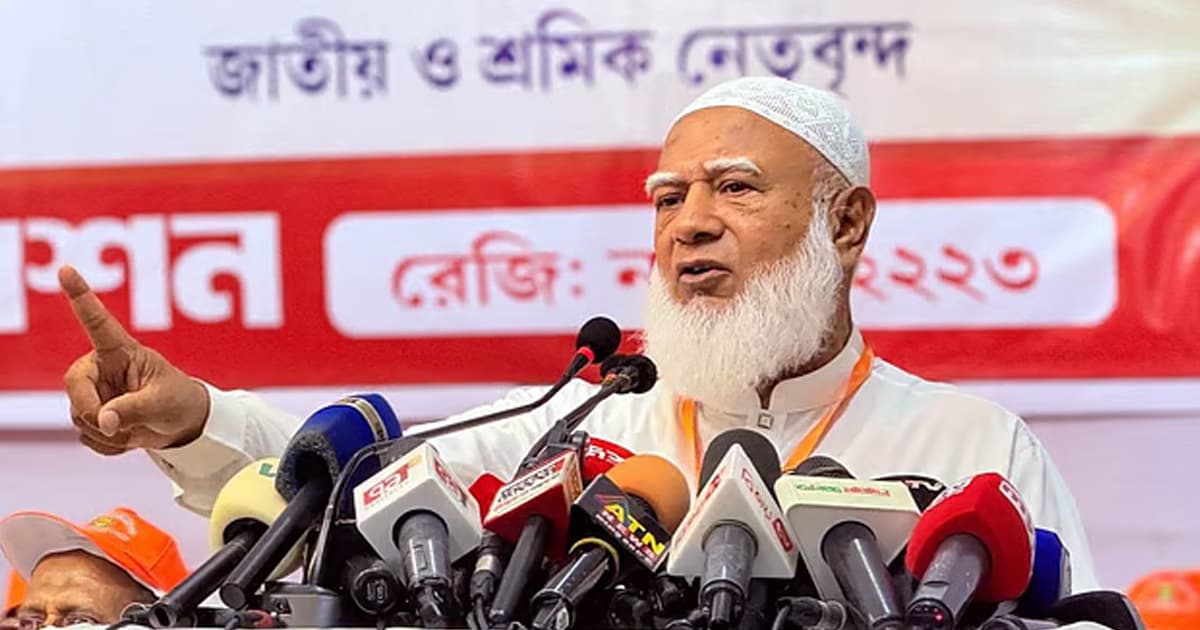 তারেক রহমানের ইশারায় সব চললে দুর্নীতি বন্ধ হয় না কেন