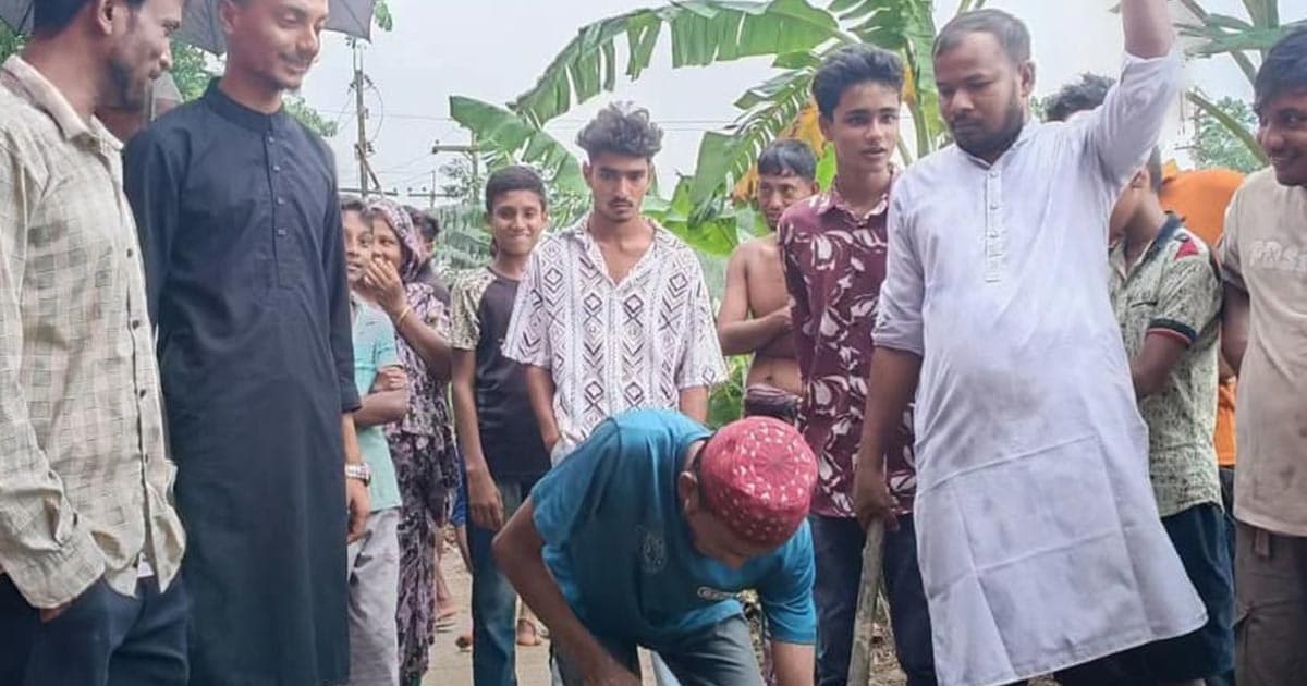 ‘চুরির শাস্তি’ ১০০ রাকাত নফল নামাজ