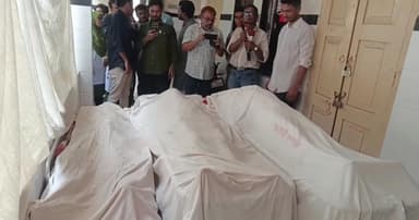 রায়পুরে তিন মেয়েসহ মাকে কুপিয়ে হত্যা, গণপিটুনিতে অভিযুক্ত নিহত