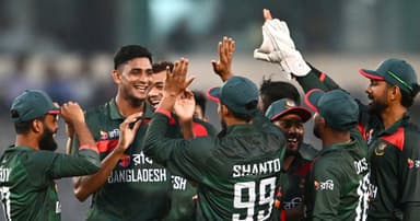 দুই দশক পর অস্ট্রেলিয়া বধ