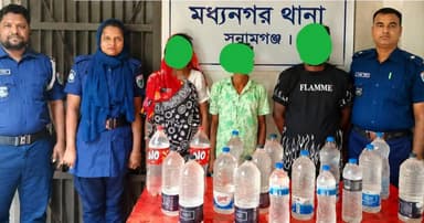 মধ্যনগরে ৩০ লিটার চোলাই মদসহ গ্রেপ্তার ৩