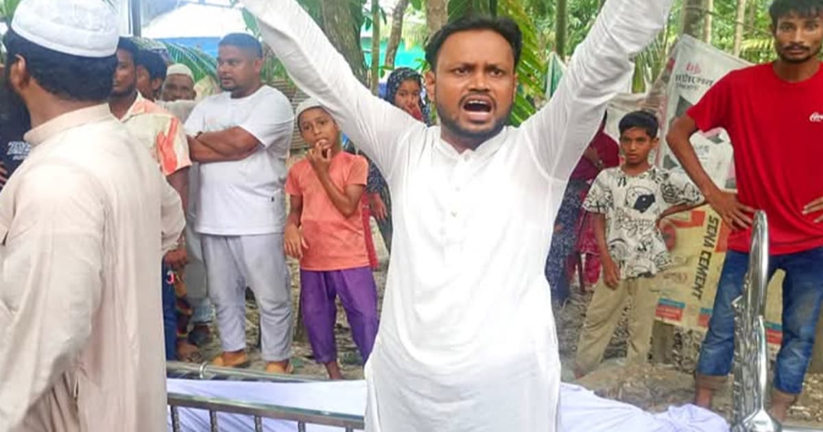 চরফ্যাশনে বাবার লাশ দাফনে সন্তানদের বাধা