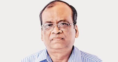 এবিএম আবদুল্লাহর ‘ইমেরিটাস অধ্যাপক’ পদ বাতিল, বেতন-ভাতা ফেরতের নির্দেশ