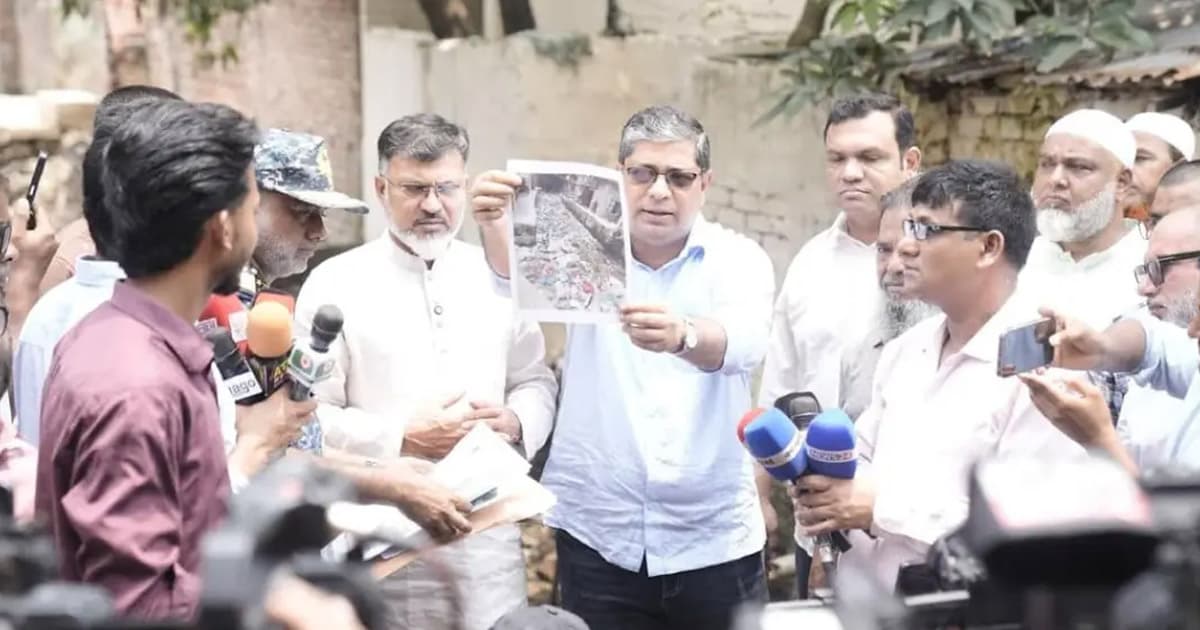 রাজধানীর খালগুলোকে অবৈধ দখলদার মুক্ত করা হবে: প্রতিমন্ত্রী