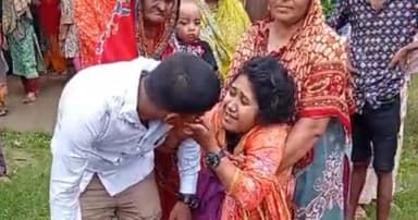 গাজীপুরে সড়ক দুর্ঘটনায় শিশুর মৃত্যু, আহত বাবা-মা