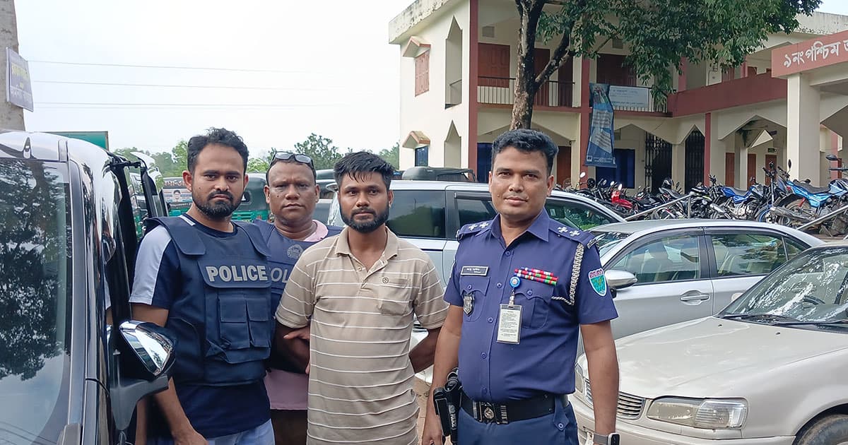প্রধানমন্ত্রীকে নিয়ে কটূক্তি, ছাত্রলীগের রাকিব গ্রেপ্তার
