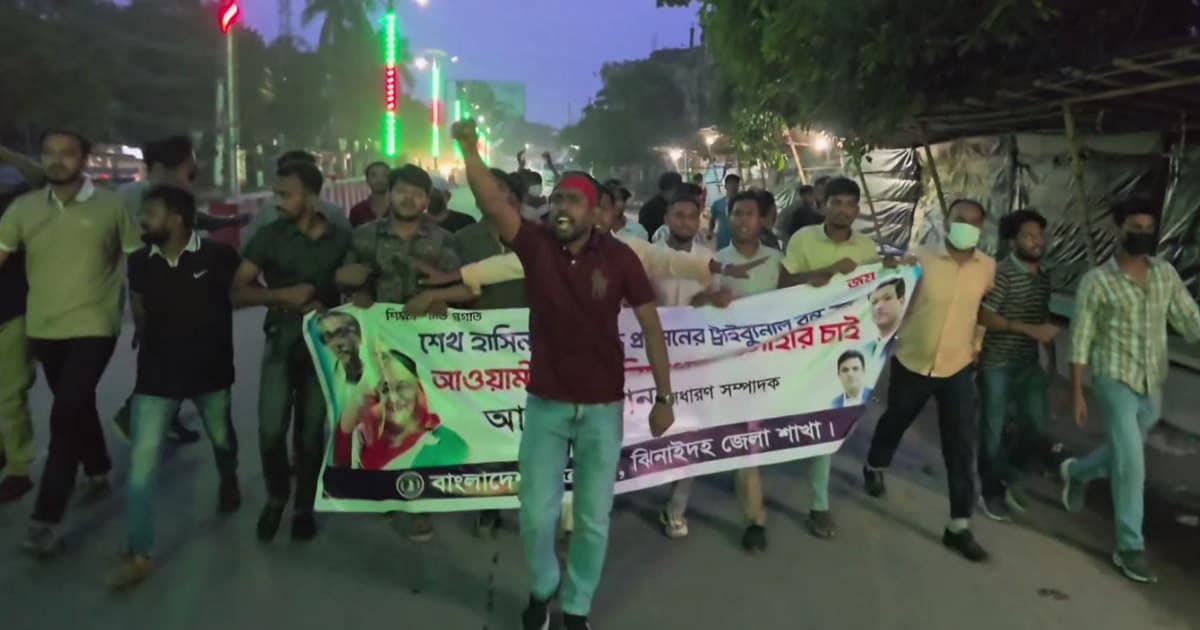 ঝিনাইদহে নিষিদ্ধ ছাত্রলীগের ঝটিকা মিছিল