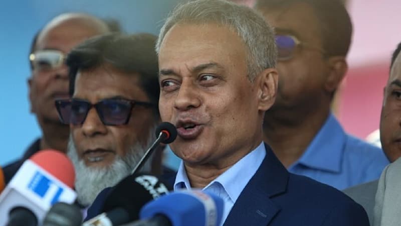গণপরিবহনে বাড়তি ভাড়া নেওয়ার সুযোগ নেই