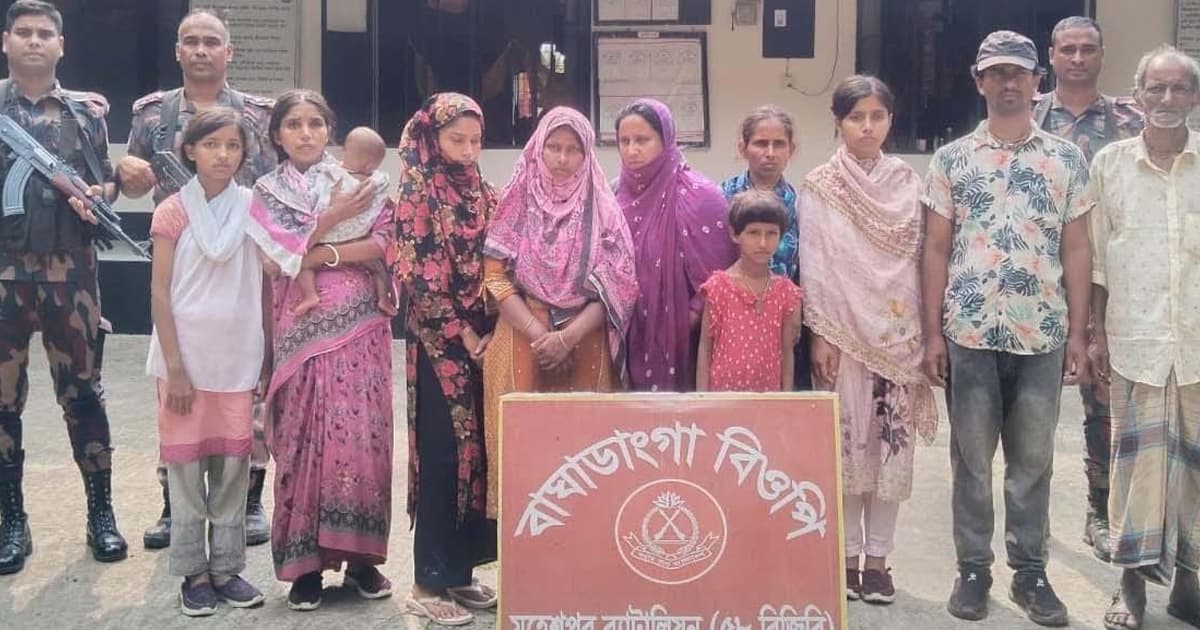 মহেশপুর সীমান্তে নারী-শিশুসহ ১১ বাংলাদেশি আটক