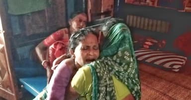 নেছারাবাদে নিখোঁজের পর পরিত্যক্ত ঘরের পাশে মিলল বৃদ্ধের লাশ