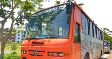 ঈদে বাড়ি ফিরতে শিক্ষার্থীদের বাস দিচ্ছে বেরোবি প্রশাসন