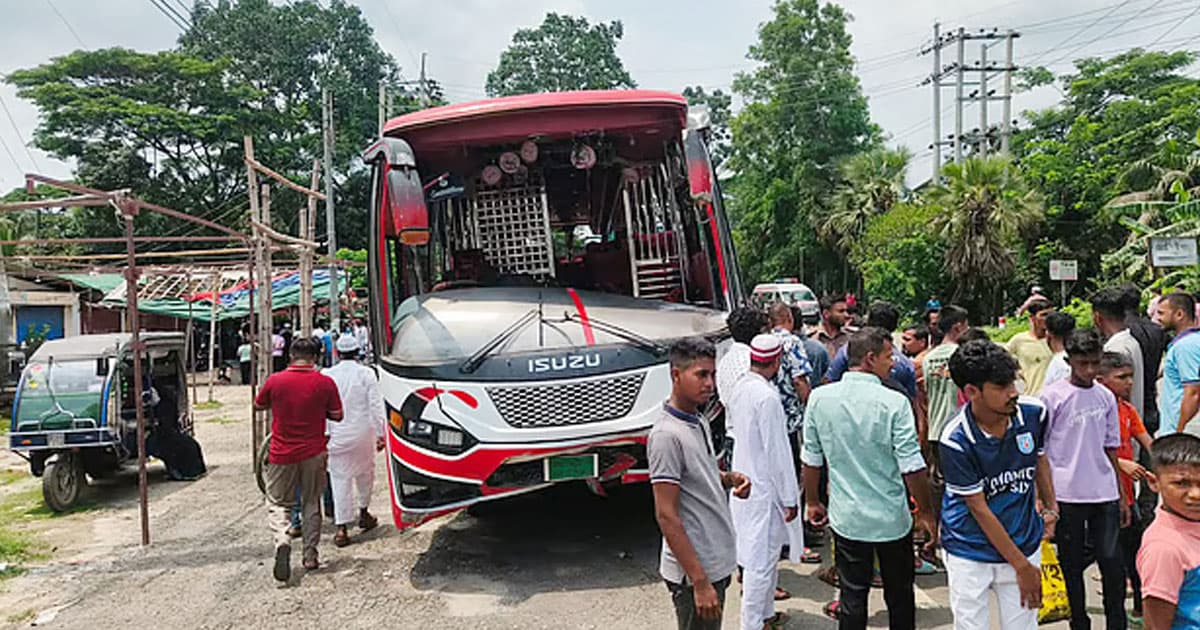 গোপালগঞ্জে বাস-মোটরসাইকেল সংঘর্ষে নিহত ৫, আহত ২০