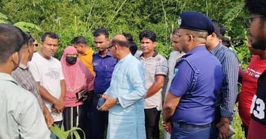 শরীয়তপুরে কবরস্থানে ককটেল বিস্ফোরণ