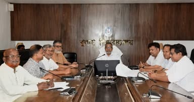 সবুজ ক্যাম্পাস গড়তে খুবিতে থিমেটিক বৃক্ষরোপণ পরিকল্পনা