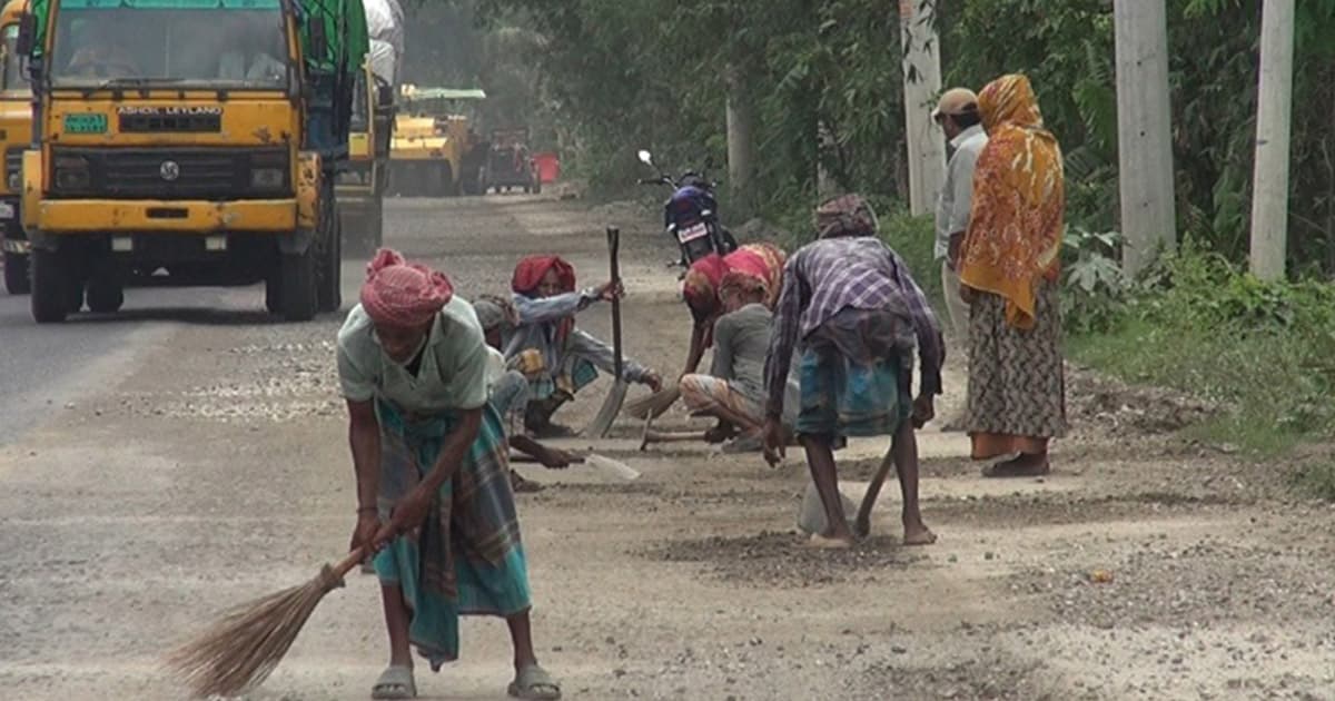 কুষ্টিয়া-ঝিনাইদহ মহাসড়কে সংস্কার কাজে গতি, স্বস্তি