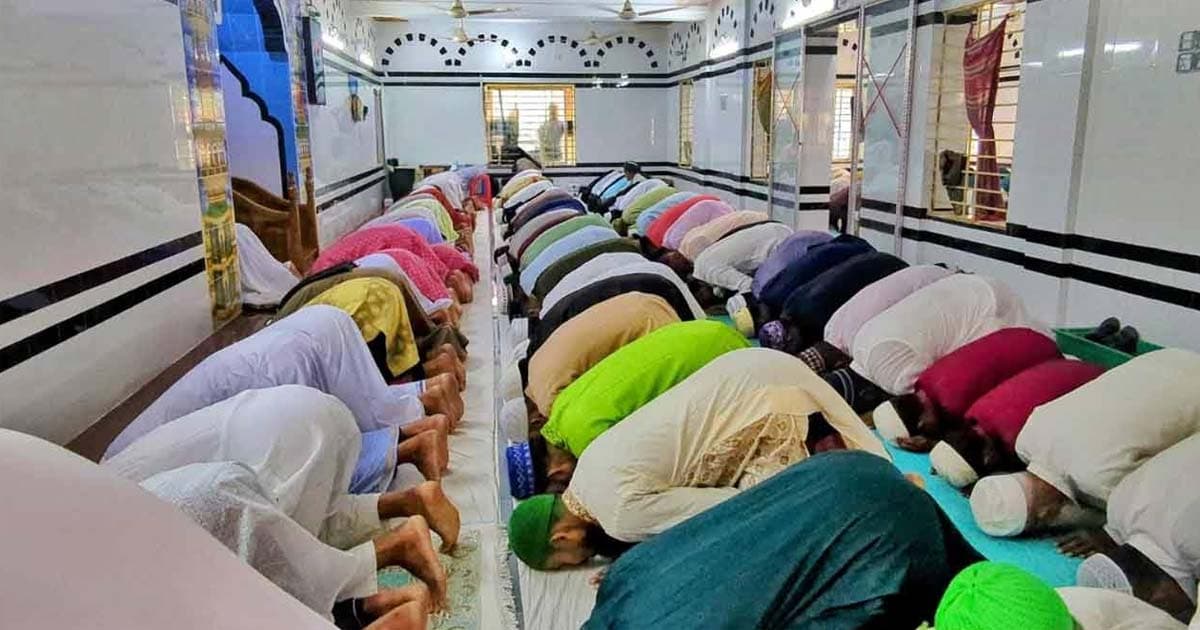 সৌদির সঙ্গে মিল রেখে বরিশালে ঈদুল আজহা উদযাপিত