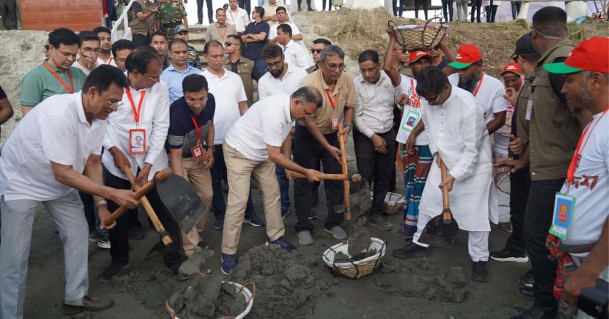 চাঁদপুরে খাল পুনঃখনন কর্মসূচির উদ্বোধন করলেন প্রধানমন্ত্রী