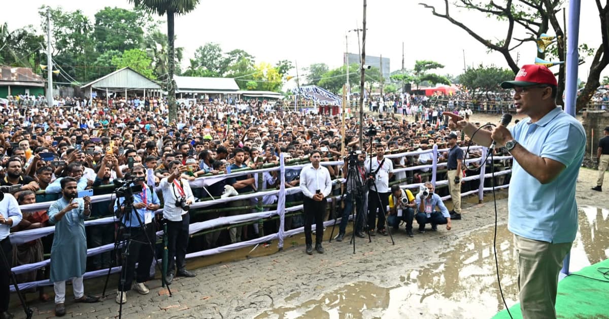 দেশে অরাজকতা সৃষ্টির পাঁয়তারা চলছে, সতর্ক থাকুন: প্রধানমন্ত্রী